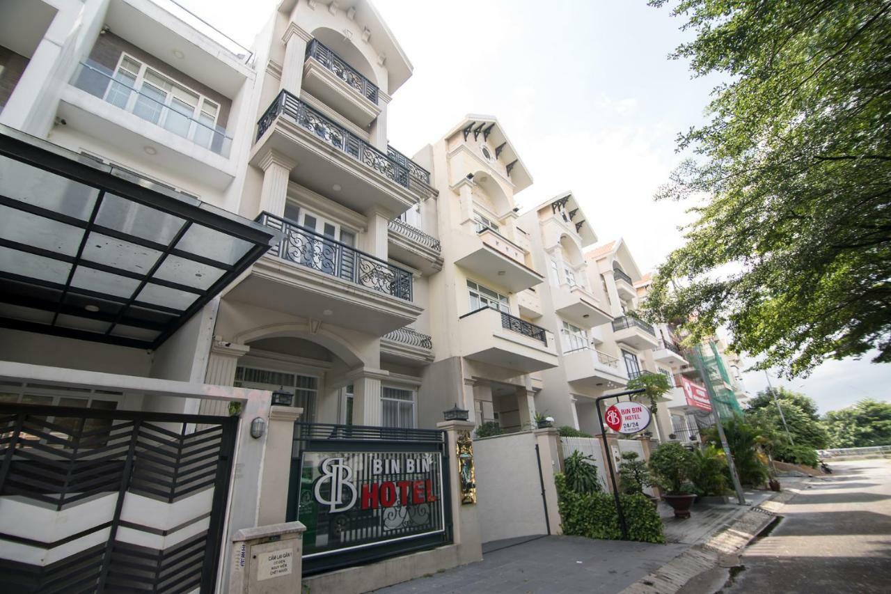 Bin Bin Hotel 4 - Near Sunrise City D7 Ho Chi Minh City Exterior photo